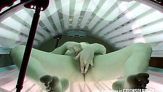 Live Voyeur Masturbation In Solarium