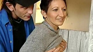 Brunette Lady Farmer Hairy Pussy Barn Fucked