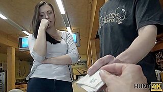 Hunt4K. Poor Couple Considers Intimacy For Money As A Good