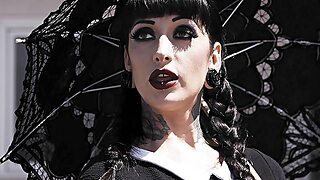 Goth Girlfriend Jessie Lee Craves To Be Fucked Hard By A Big Cock