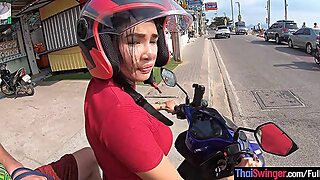 Amateur Thai Teen Girlfriend Big Titty Fucked Back In The Hotel