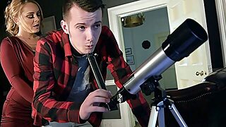 Slutty Mom Liza Del Sierra Seduced Her Daughter’s Boyfriend