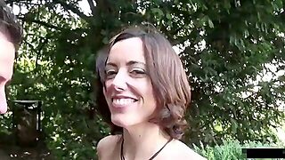 Elo Gets Anal In A Public Garden