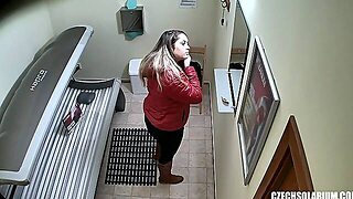 Busty Chubby Girl Relaxing In Solarium Tanning Bed