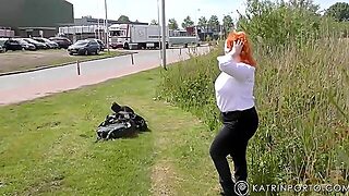 Amateur Nude In Netherlands Public With Per Fection