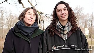 Ersties - Charlie L Und Axelle Nehmen Zusammen Ein Heißes Bad