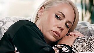 Stepmom Stopped Grounding Me After I Licked Her Hairy Pussy