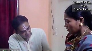 Indian Fatty Mom Smutty Porn Video