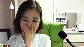 Korean Busty Wonderful Teen Shows Her Body