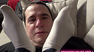 Cassandra's Sweaty Feet Addiction - (Dreamgirls In Socks)